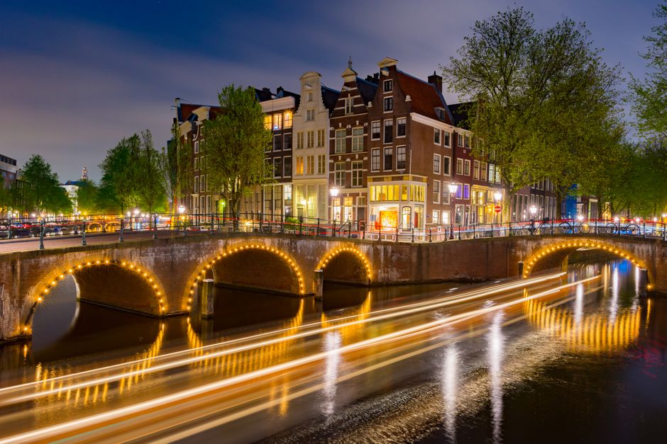 Amsterdam Travel Tips Families: Amsterdam With Kids: Stop Overplanning, Do This Instead
