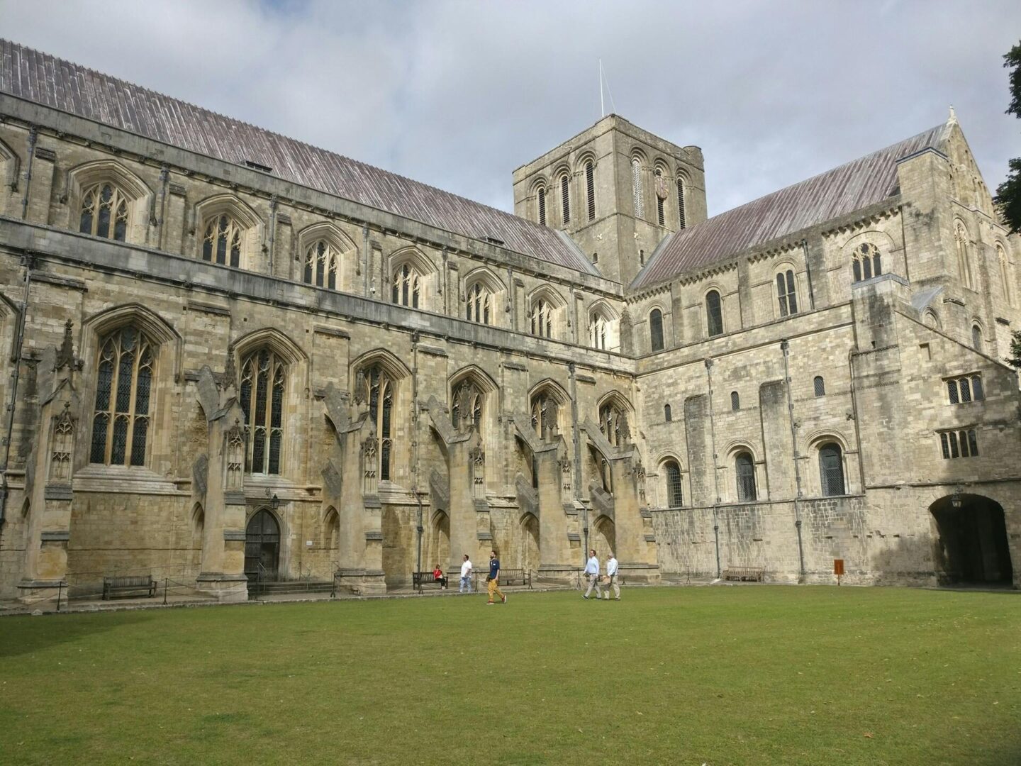 How to Spend a Family Weekend in Hampshire