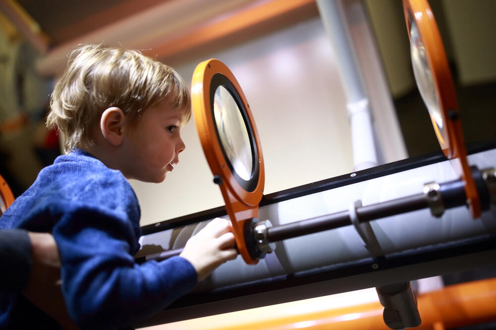 Indoor Fun: Best UK Aquariums and Science Centres for Families