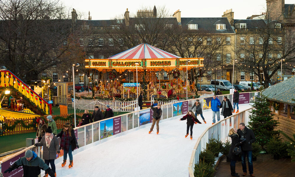 Top Winter Activities for Families in the UK: Embrace the Magic of the Season